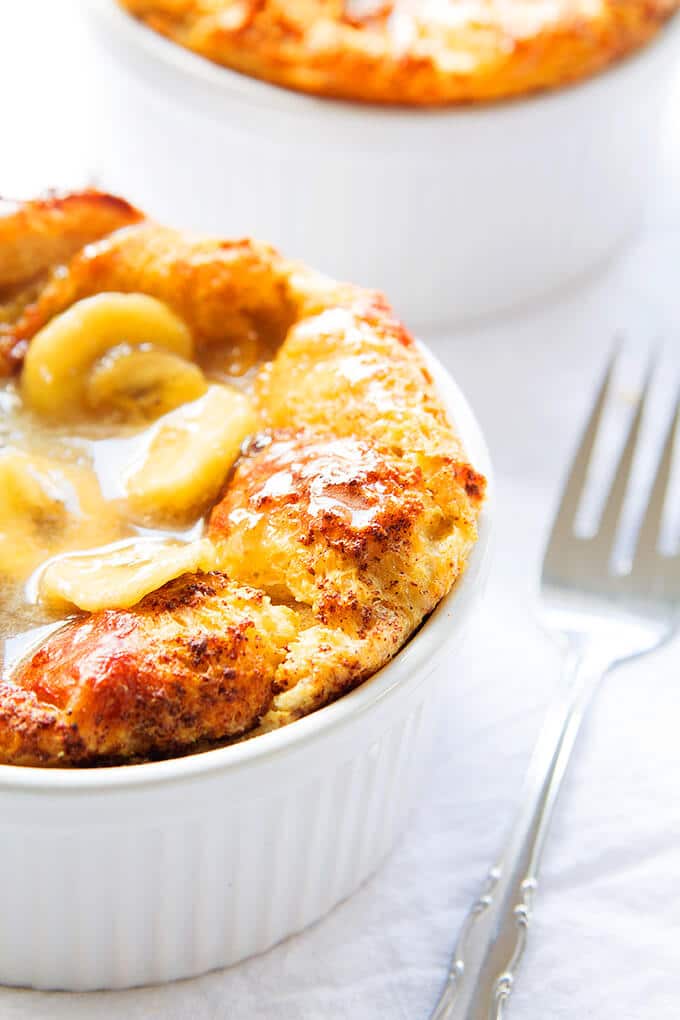 https://amyinthekitchen.com/wp-content/uploads/2015/02/Louisiana-Bread-Pudding-301.jpg