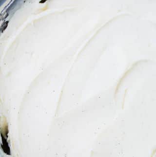 The BEST Cream Cheese Frosting recipe ever! So rich and creamy, perfect for carrot cake, banana cake and whoopie pies!