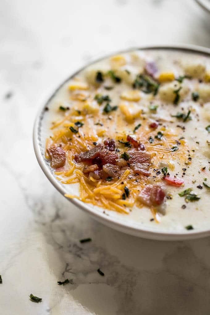 Instant Pot Corn and Hashbrown Chowder - delicious, creamy Corn Chowder made in minutes using your Instant Pot! This is so easy to make using frozen corn and frozen hashbrown potatoes. It seriously can't get any easier!