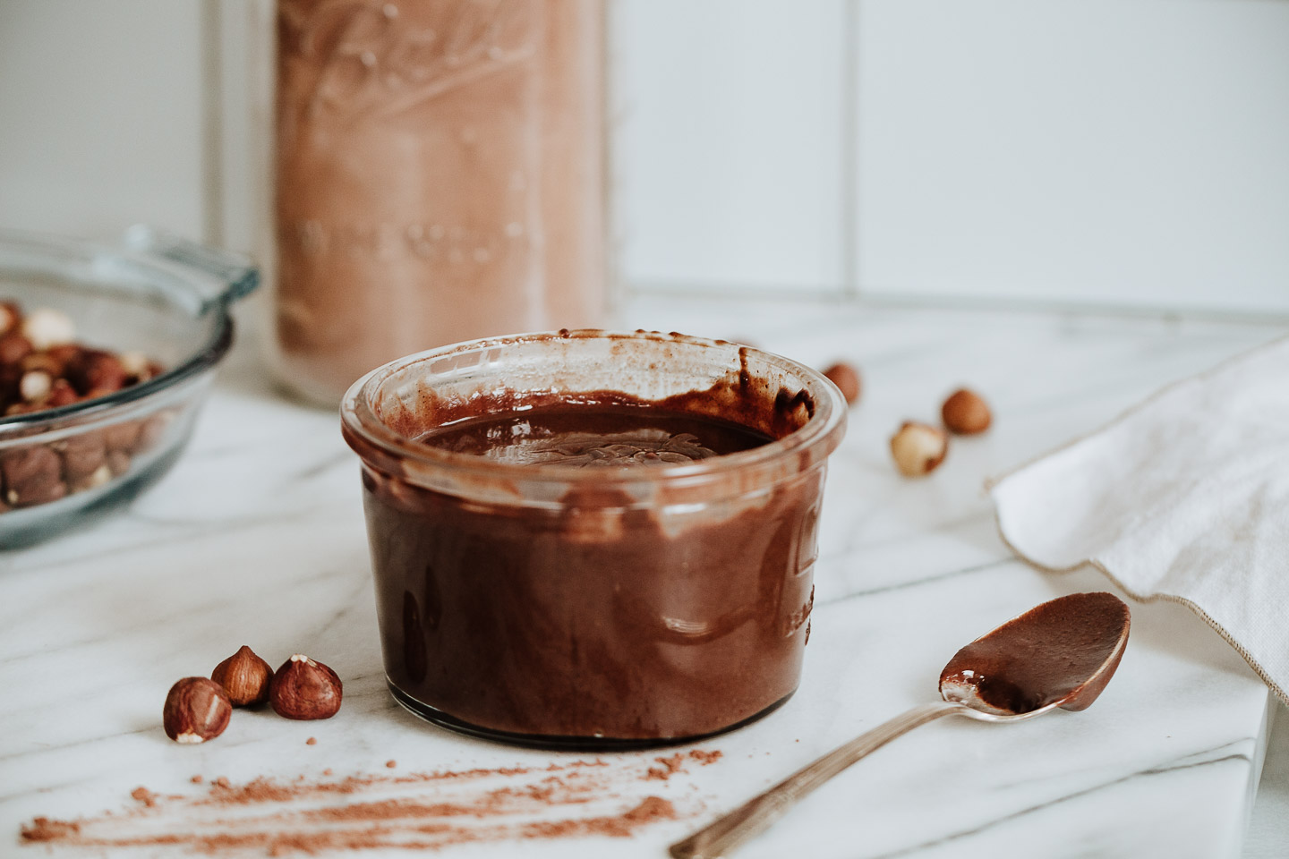 Chocolate Hazelnut Spread Dairy Free Amy In The Kitchen