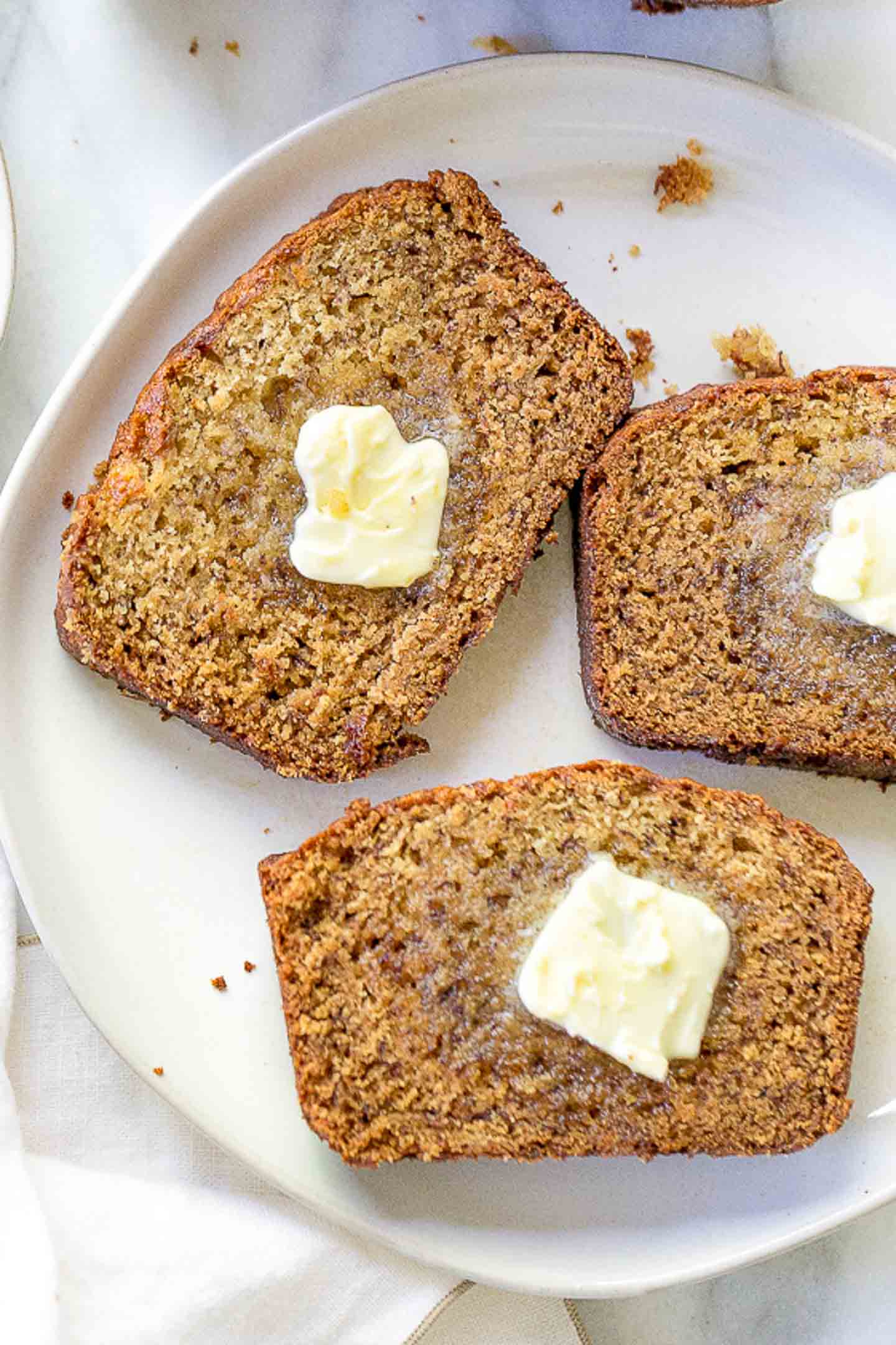 Easy Banana Bread A Family Favorite Amy In The Kitchen